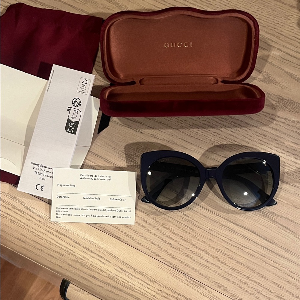 Gucci Navy Women's Sunglasses
